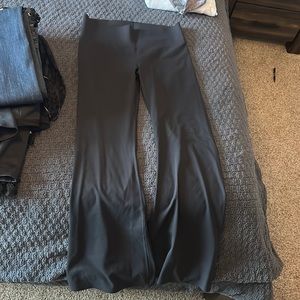 Yoga pants- fabletics size xl